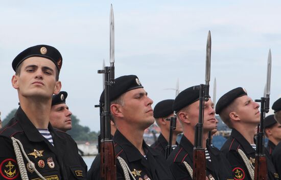 Репетиция военно-морского парада в Балтийске