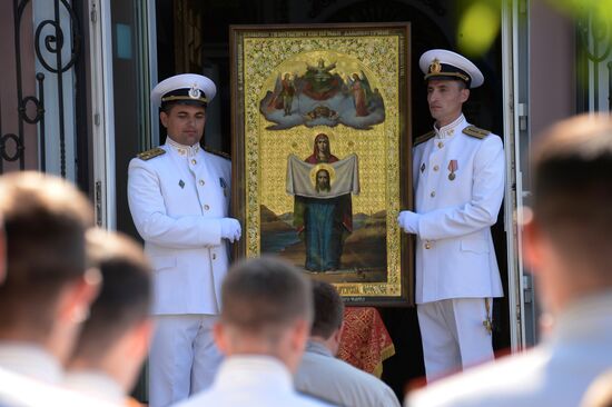 Генеральная репетиция военно-морского парада ко дню ВМФ во Владивостоке