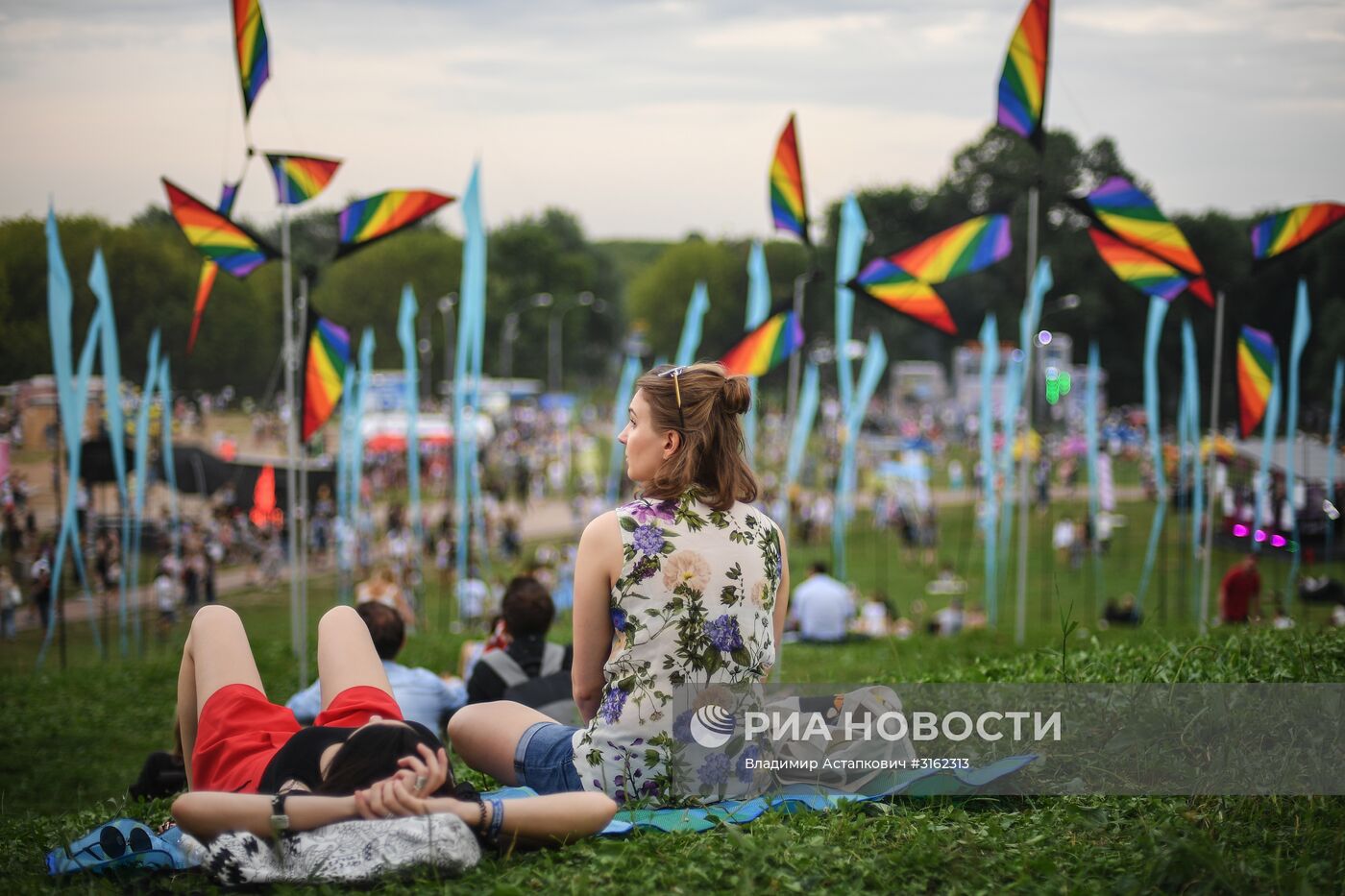 Музыкальный фестиваль "Пикник "Афиши"