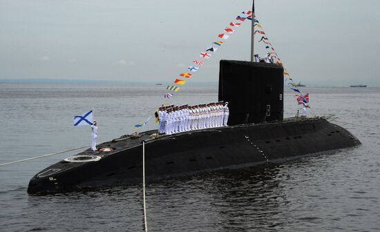 Празднование Дня ВМФ в городах России
