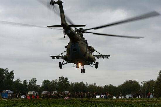 Церемония открытия конкурса "Отличники войсковой разведки" в Новосибирской области