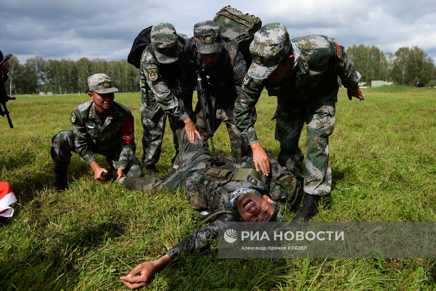 Церемония открытия конкурса "Отличники войсковой разведки" в Новосибирской области