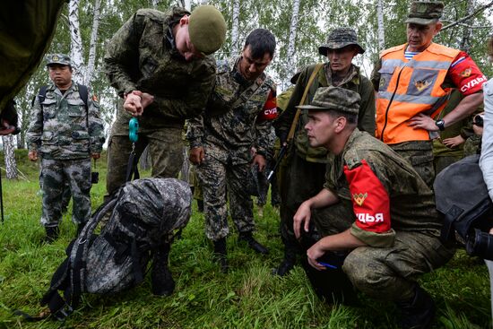 Церемония открытия конкурса "Отличники войсковой разведки" в Новосибирской области