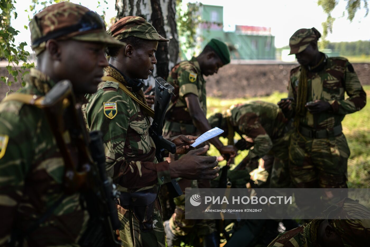 Церемония открытия конкурса "Отличники войсковой разведки" в Новосибирской области