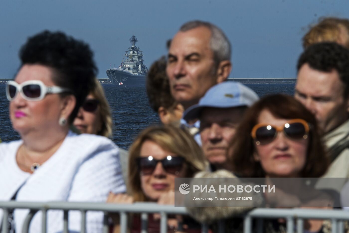 Празднование Дня ВМФ в городах России
