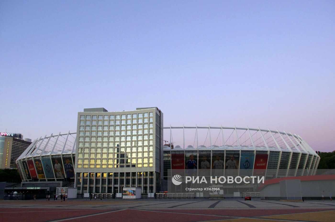 Национальный олимпийский стадион в Киеве