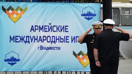 Открытие международных конкурсов "Кубок моря" и "Морской десант " во Владивостоке