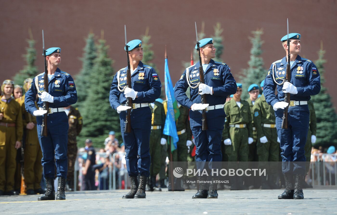 Празднование Дня ВДВ на Красной площади