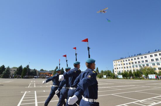 Празднование Дня ВДВ в городах России