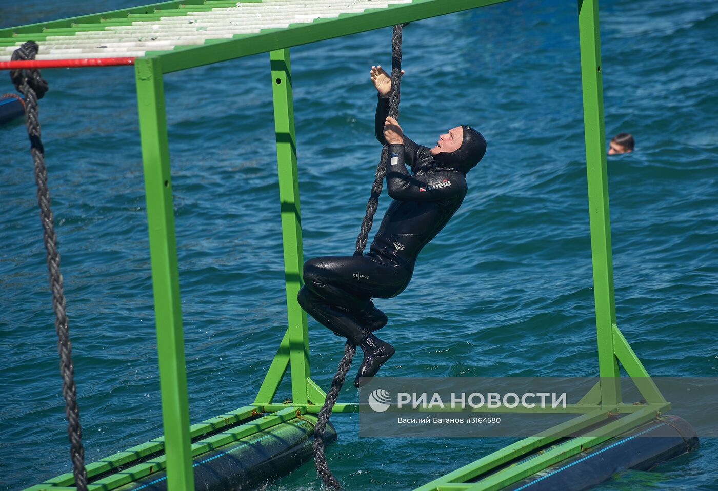 Открытие международного конкурса по водолазному многоборью "Глубина - 2017" в Севастополе