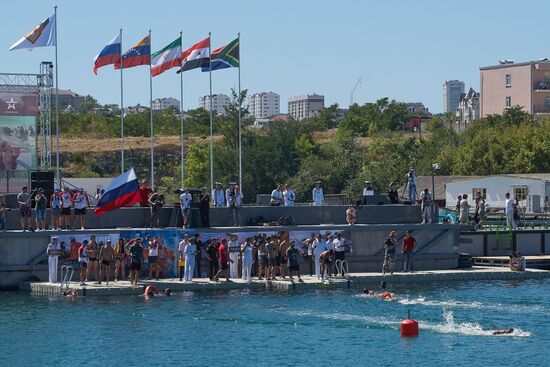 Открытие международного конкурса по водолазному многоборью "Глубина - 2017" в Севастополе