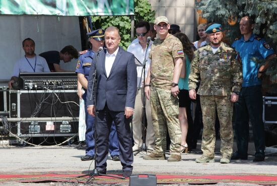 Празднование Дня ВДВ в Луганске