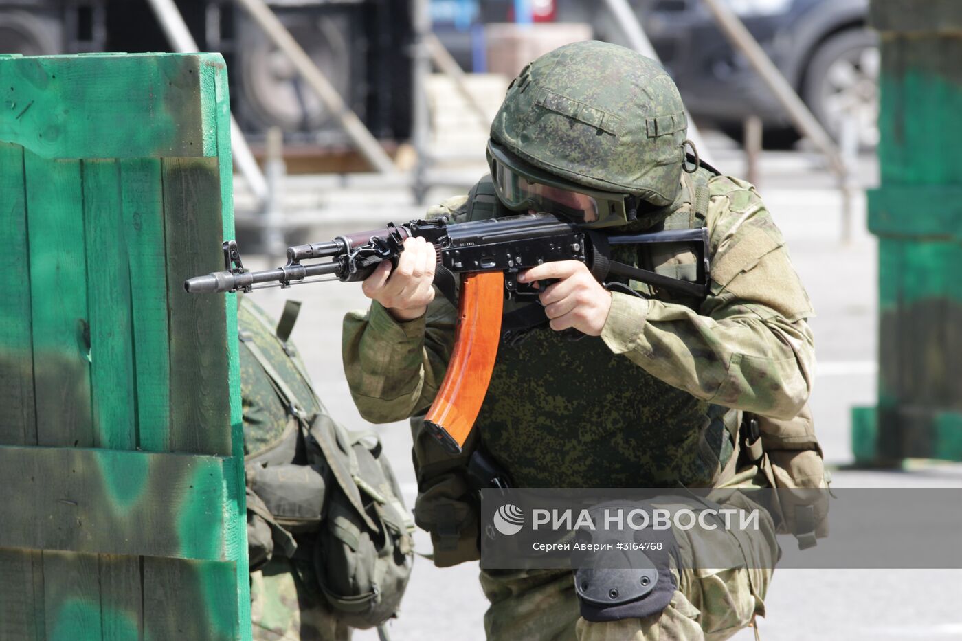 Празднование Дня ВДВ в Луганске