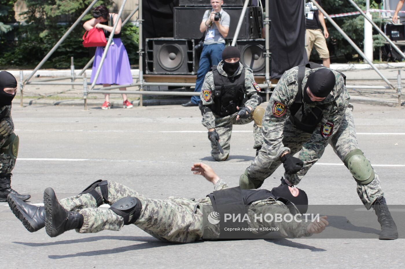 Празднование Дня ВДВ в Луганске