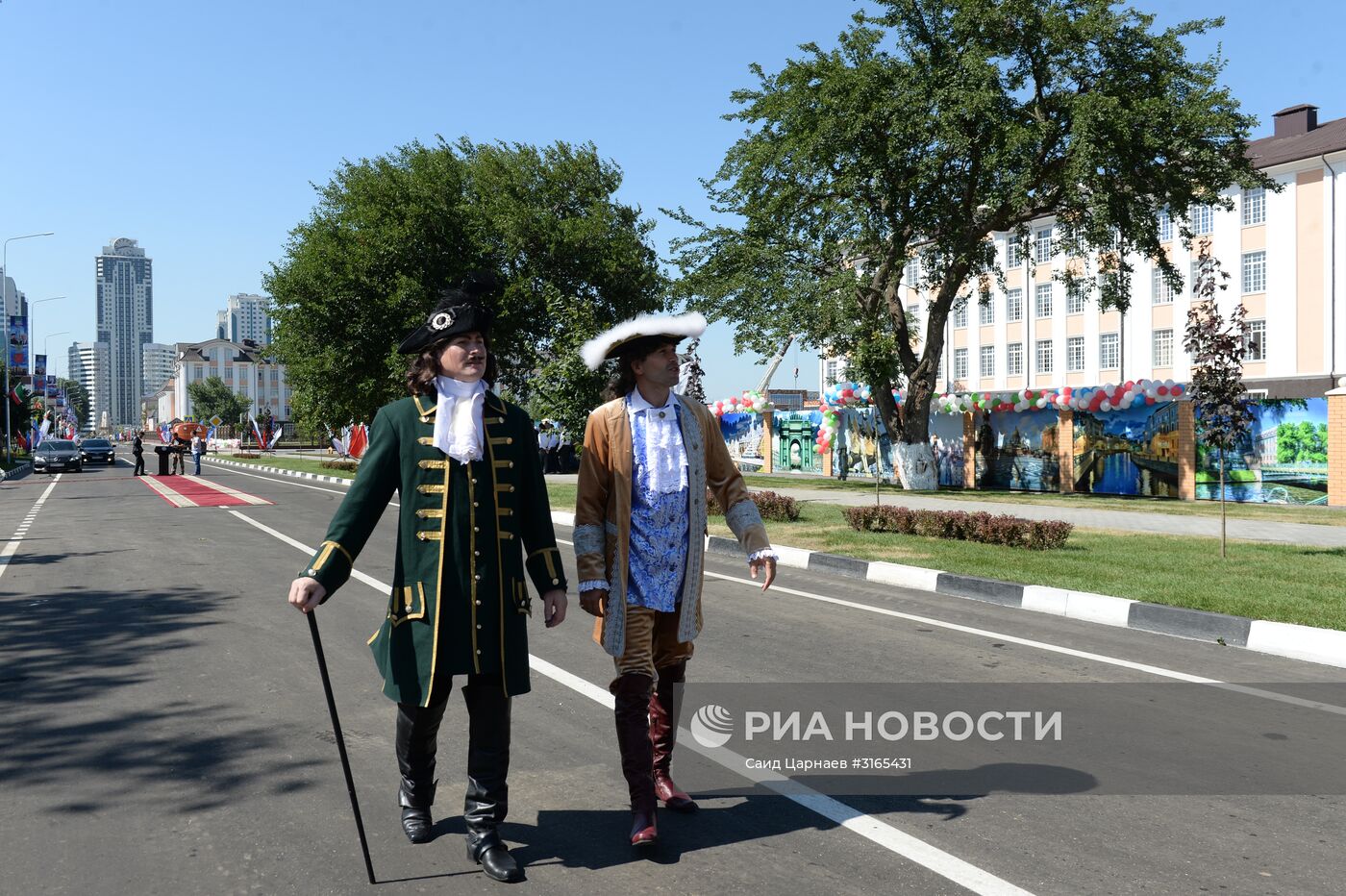 В Грозном торжественно открыли Санкт-Петербургскую улицу