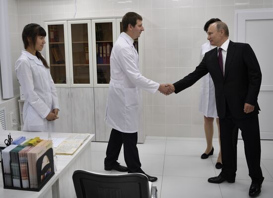 Рабочая поездка президента РФ В. Путина в Кировскую область