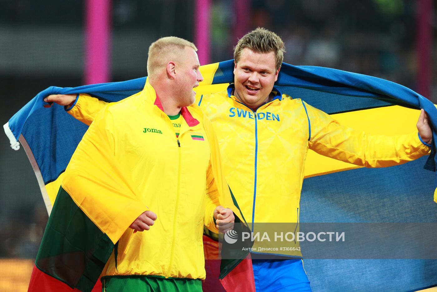 Легкая атлетика. Чемпионат мира. Второй день