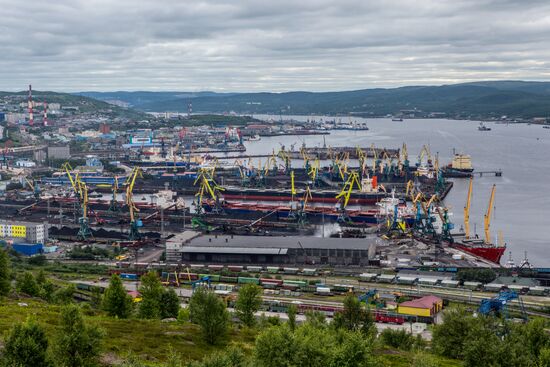 Города России. Мурманск