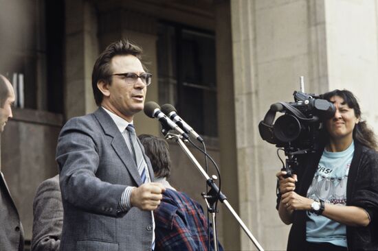 Митинг в защиту Т.Гдляна и Н.Иванова