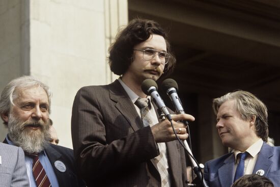 Митинг в защиту Т.Гдляна и Н.Иванова