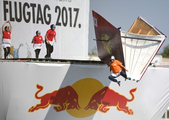 Фестиваль Red Bull Flugtag 2017 в Москве