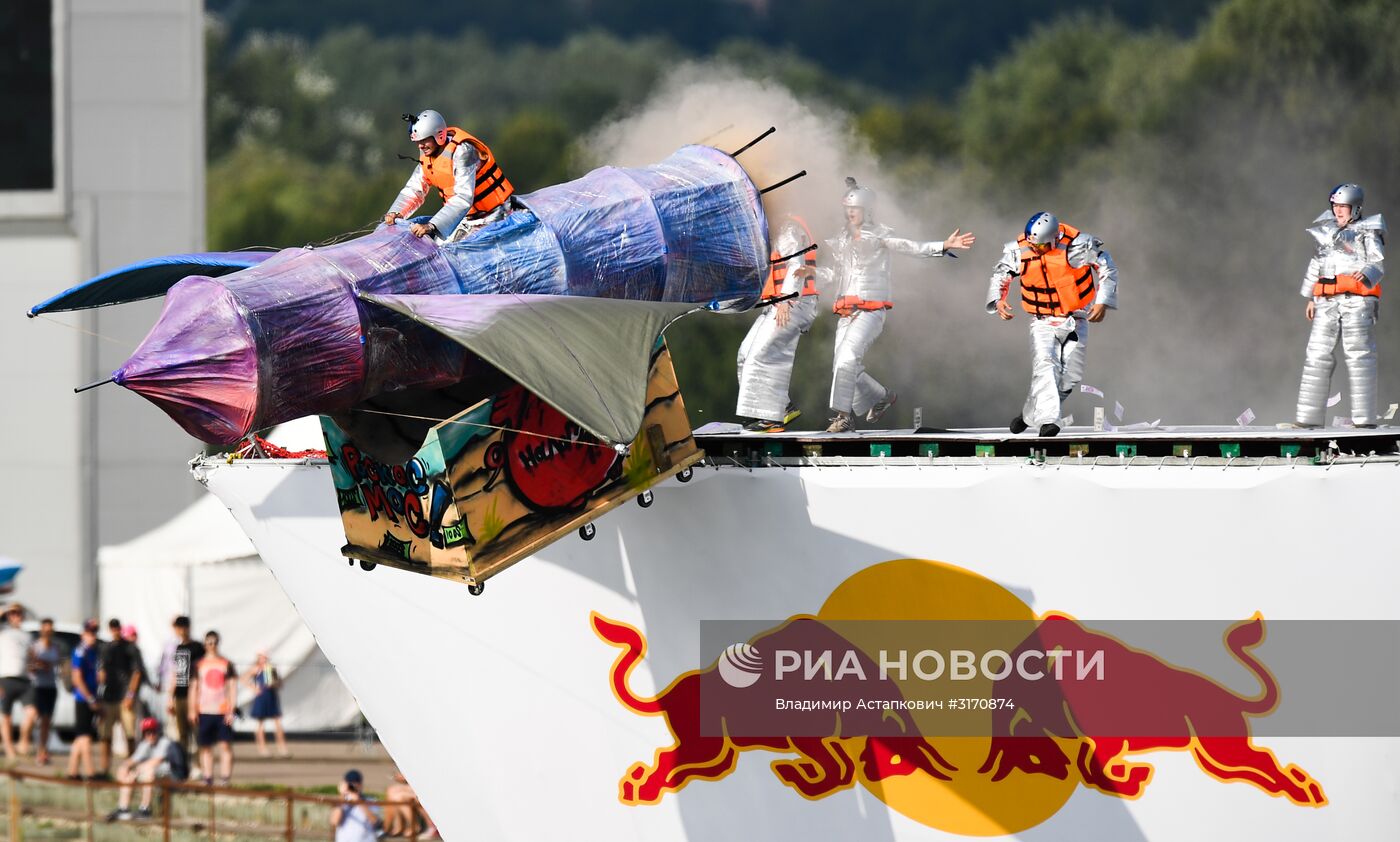 Фестиваль Red Bull Flugtag 2017 в Москве