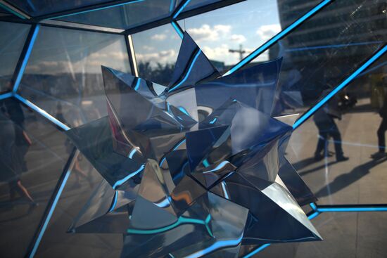 Открытие паблик-арт объекта "I Эпизод" в рамках VIII ежегодной выставки современного искусства Lexus Hybrid Art