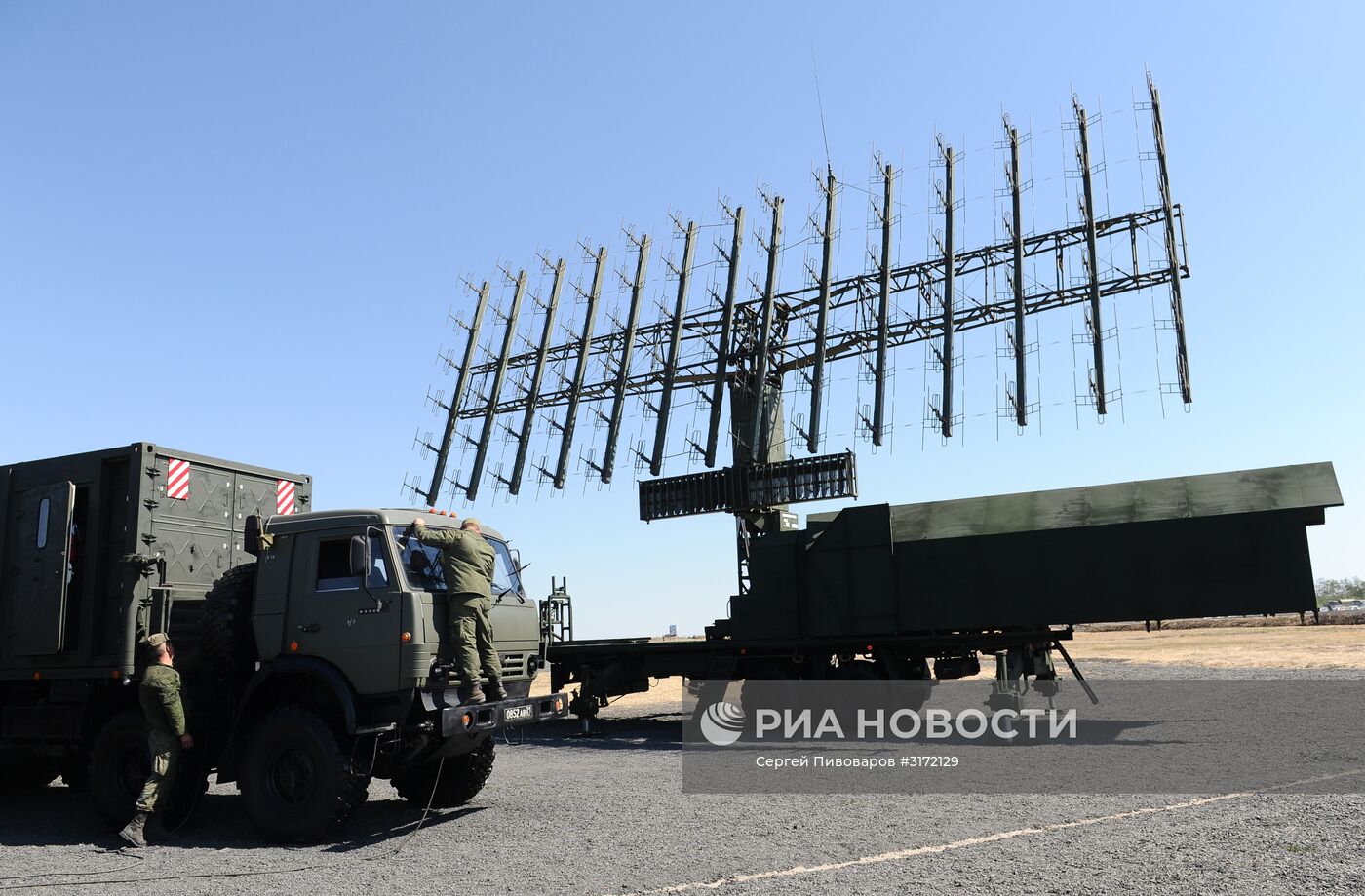 Подготовка военной техники к форуму "Армия-2017" в Ростовской области