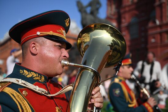 Закрытие летнего сезона "Военные оркестры в парках"