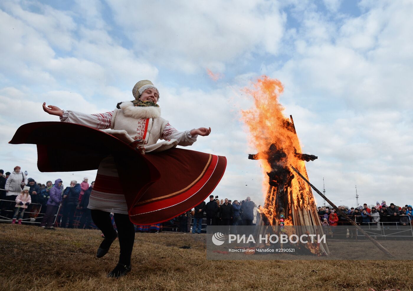 Проводы Масленицы в регионах России