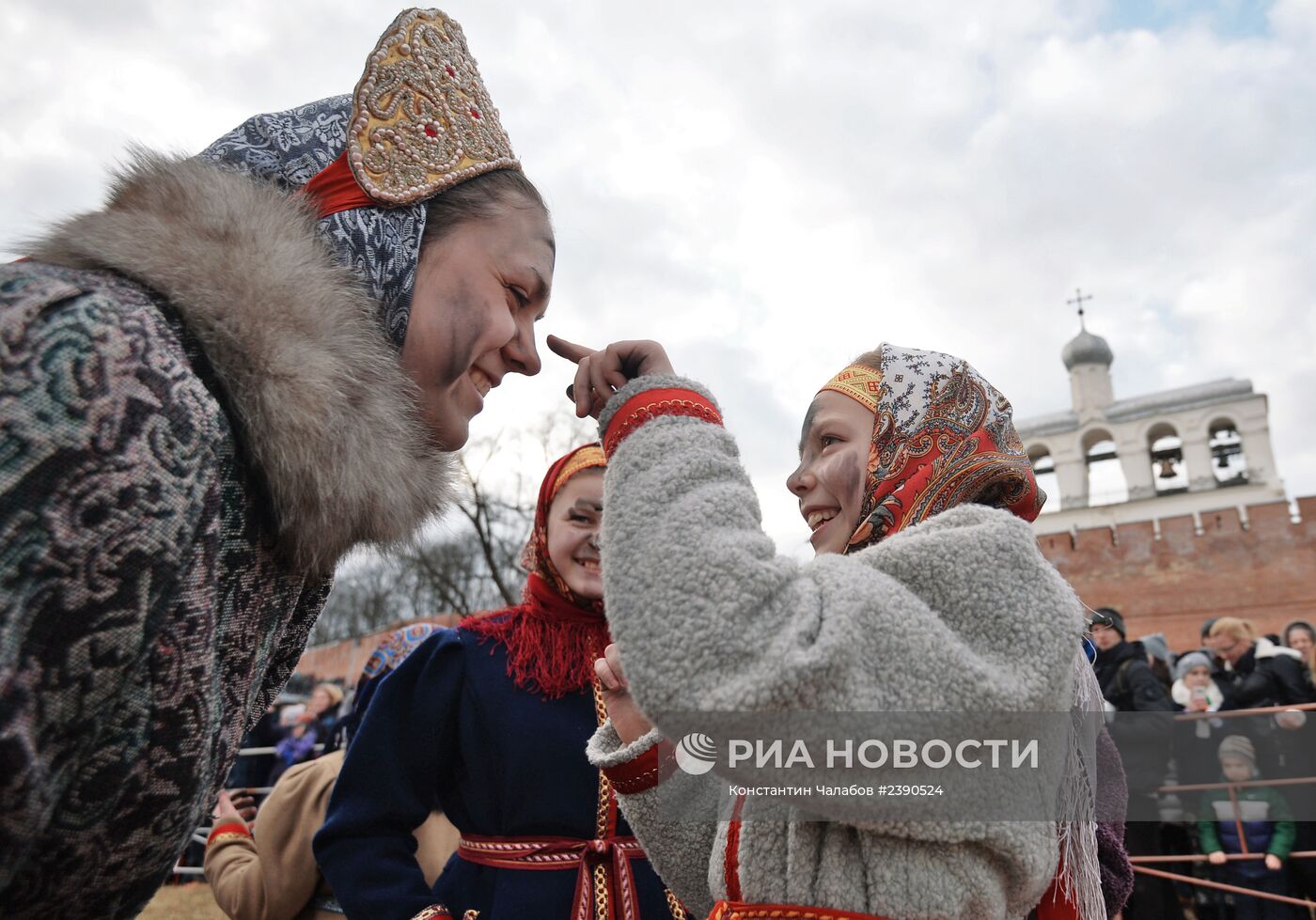 Проводы Масленицы в регионах России