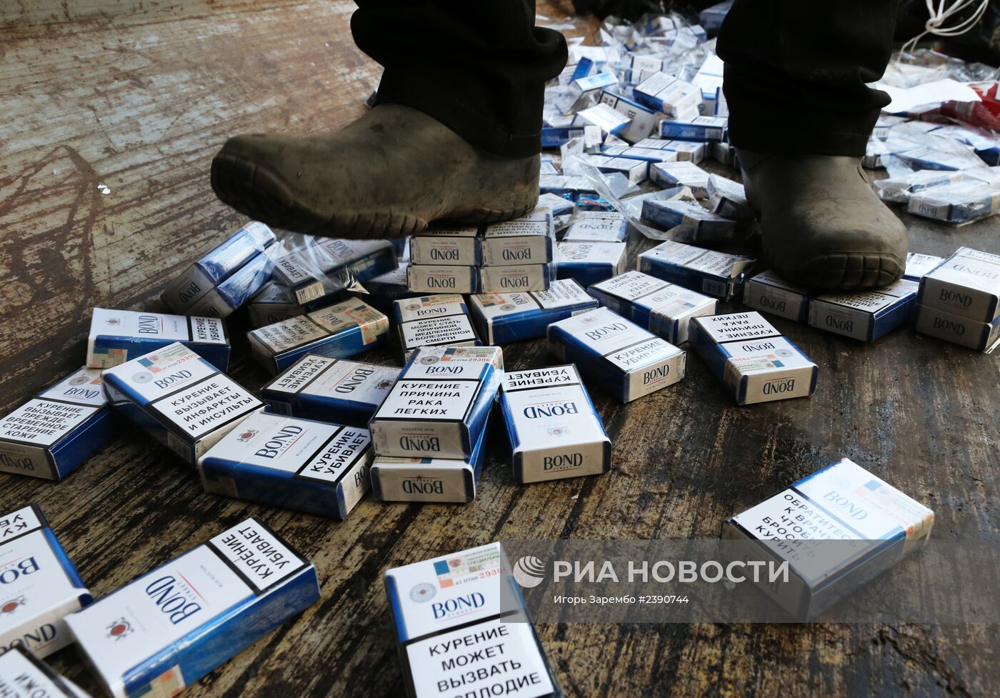 Уничтожение контрафактной продукции в Калининграде