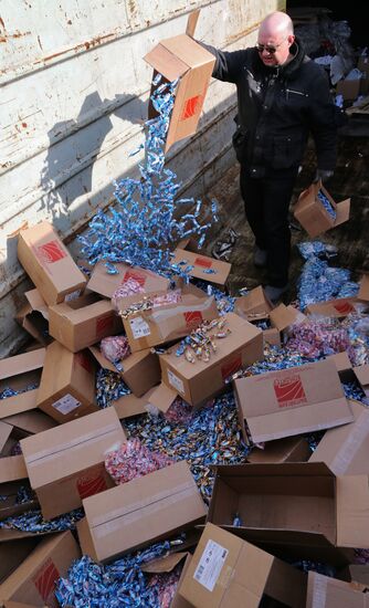 Уничтожение контрафактной продукции в Калининграде