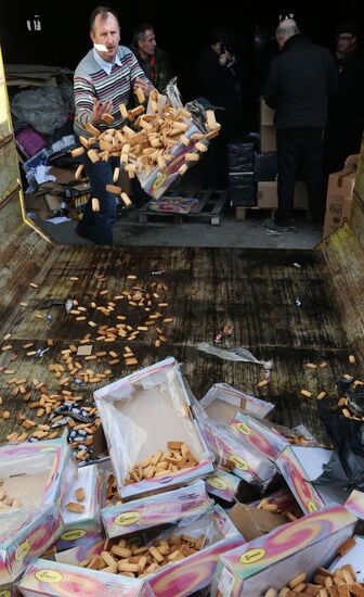 Уничтожение контрафактной продукции в Калининграде