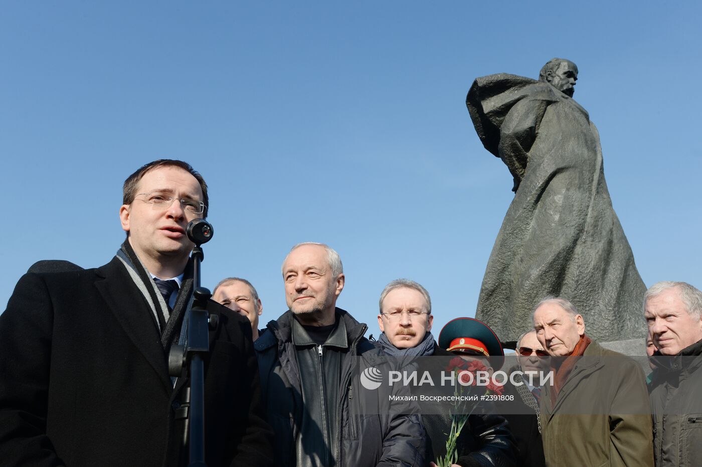 Открытие памятника Т.Г.Шевченко после реставрации