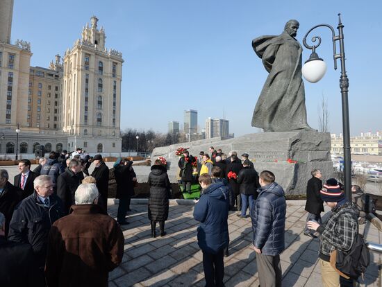 Открытие памятника Т.Г.Шевченко после реставрации