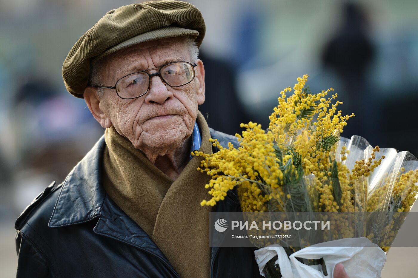 Продажа цветов накануне праздника 8 марта