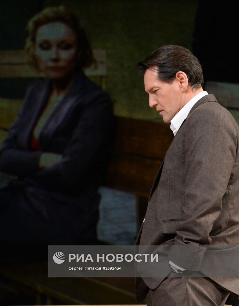 Новая версия спектакля "Чайка" в театре-студии под руководством О.Табакова