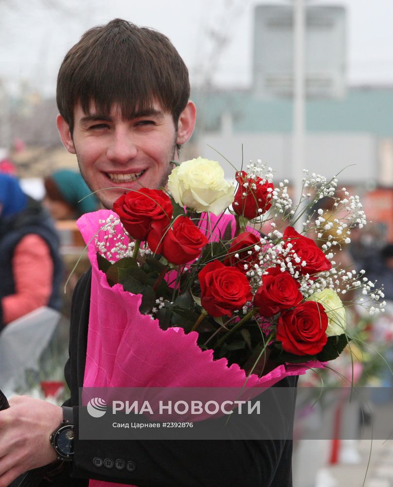 Цветы в праздник 8 марта