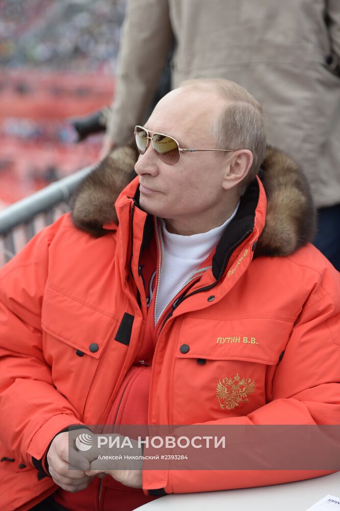 В.Путин посетил соревнования по горнолыжному спорту XI Паралимпийских игр