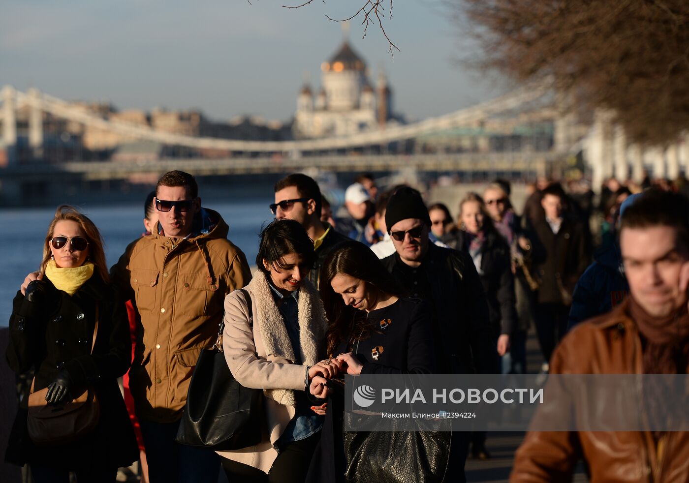 Аномально теплая погода в Москве