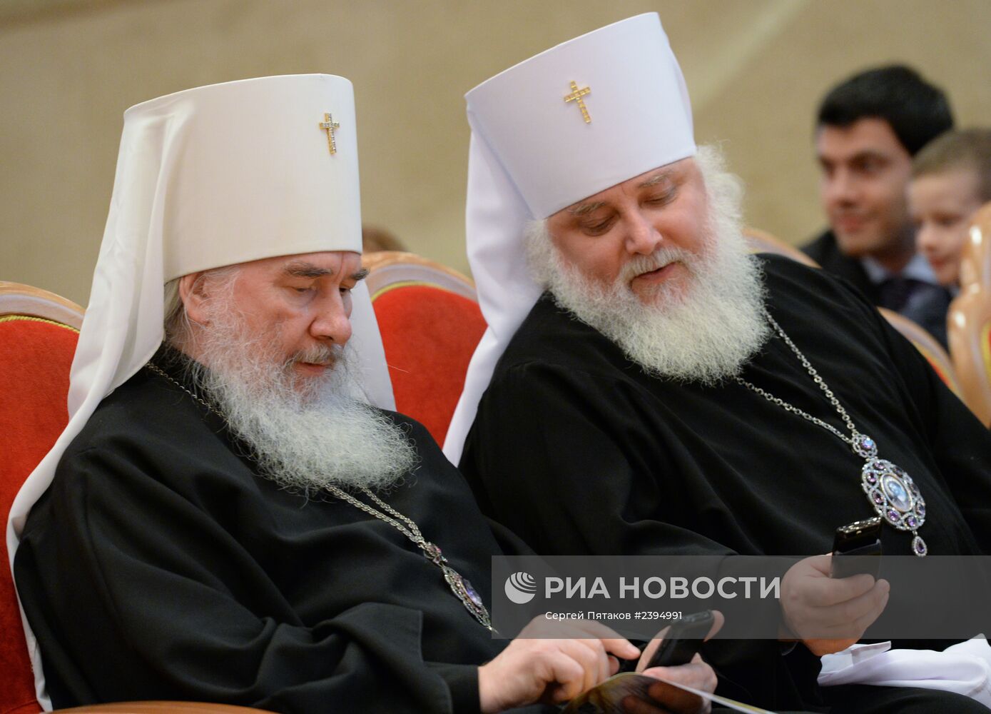 Церемония награждения премии Международного общественного Фонда единства православных народов за 2013 год