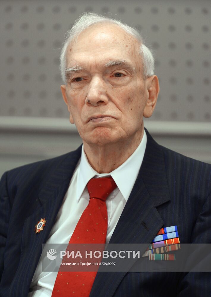 Встреча Д. Киселева с журналистами-ветеранами