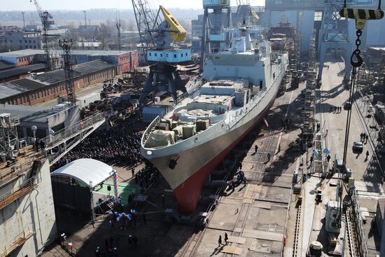 Спуск на воду фрегата "Адмирал Григорович"