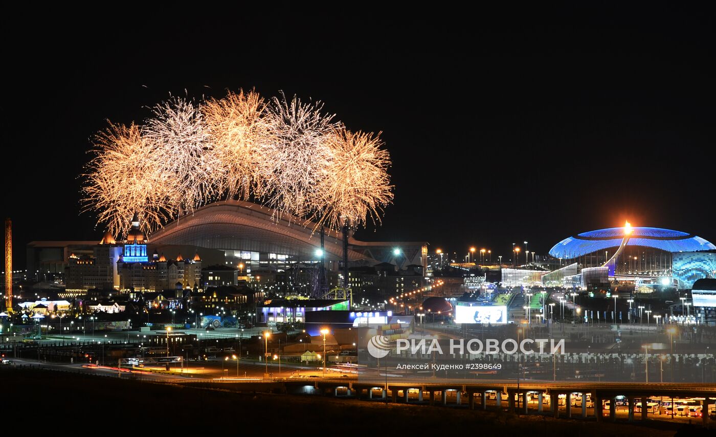 Церемония закрытия XI зимних Паралимпийских игр в Сочи