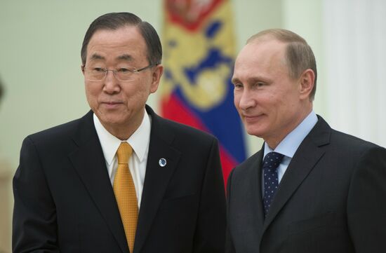 В.Путин встретился с Пан Ги Муном