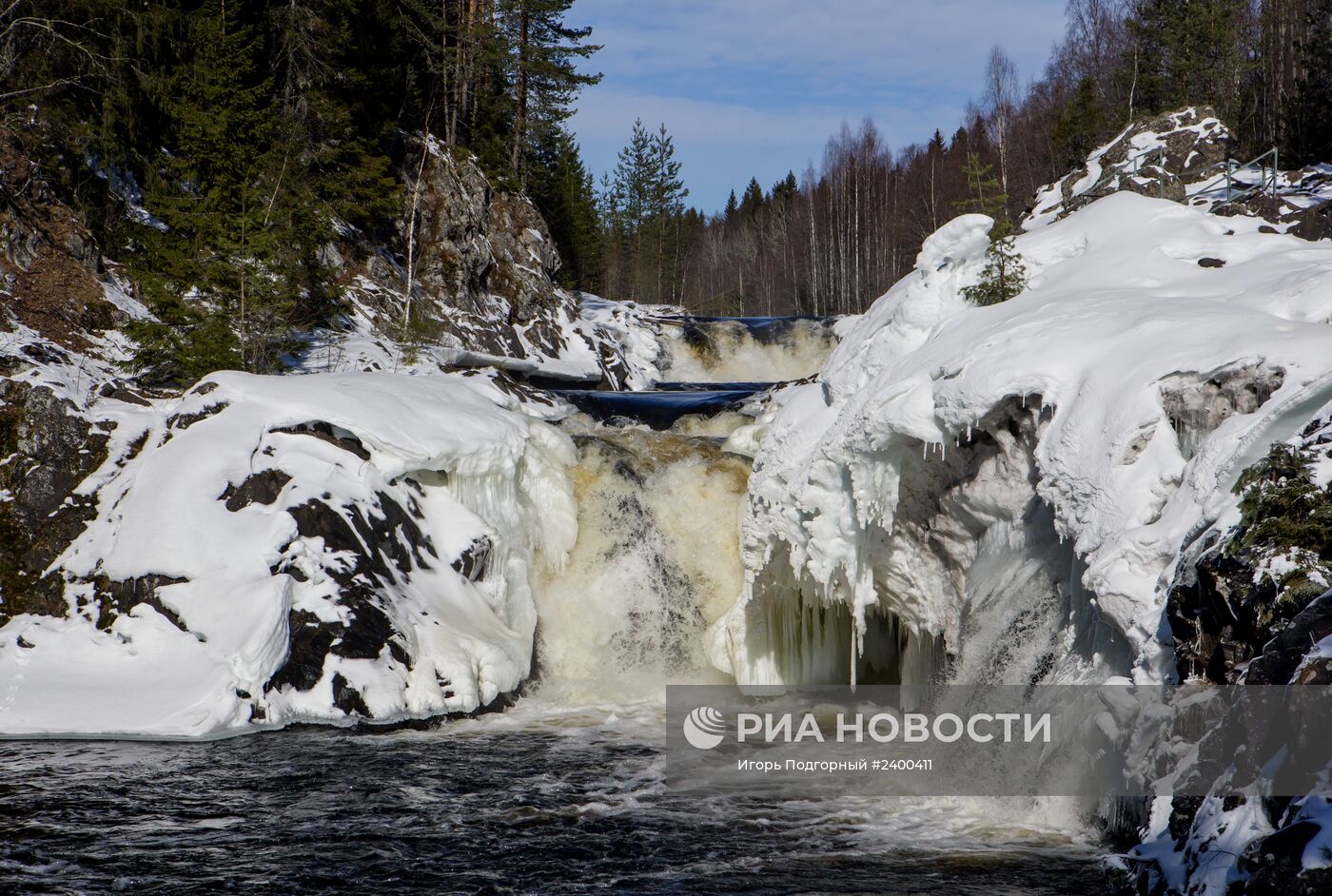 Водопад Кивач в Карелии