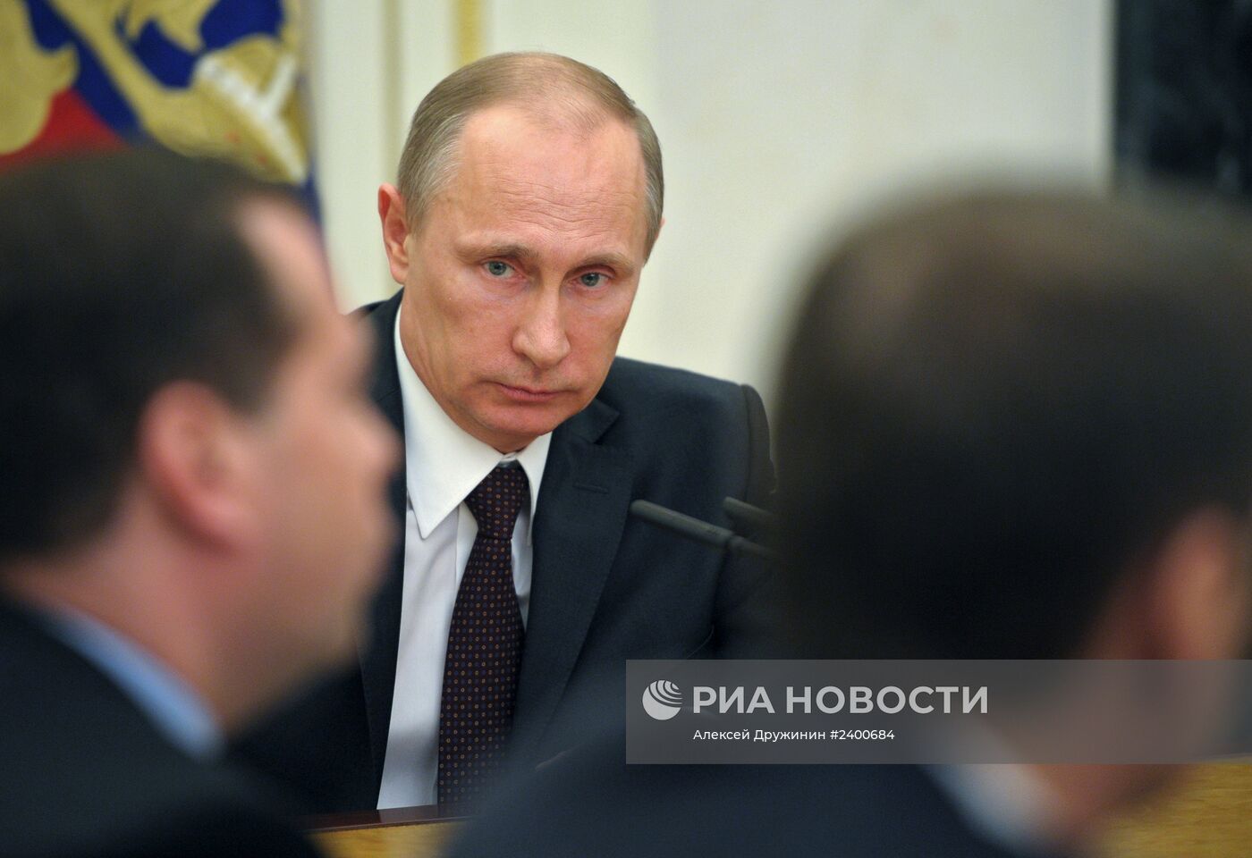 В.Путин провел оперативное заседание Совбеза РФ