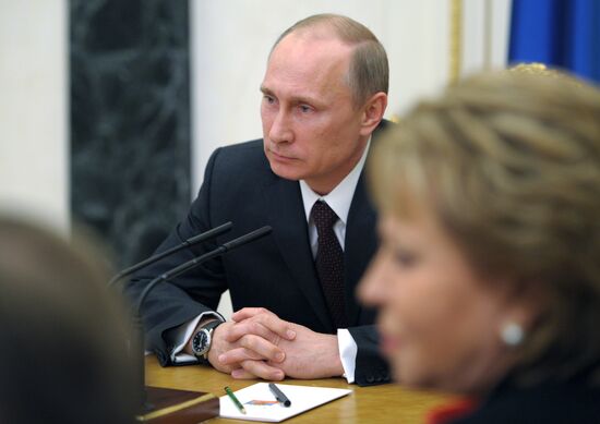 В.Путин провел оперативное заседание Совбеза РФ