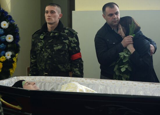 В Симферополе простились с военным и казаком, убитыми снайпером